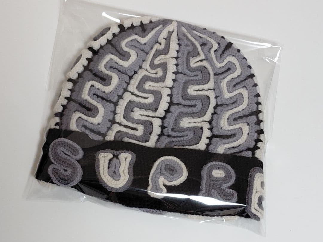 【美品】 Supreme　Yarn Appliqué　Beanie