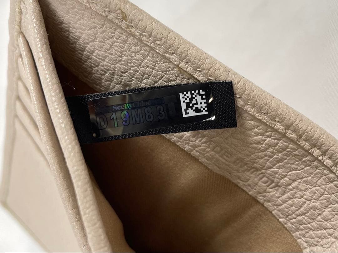 未使用に近い SEE BY CHLOE シーバイクロエ 三つ折り財布 HANA