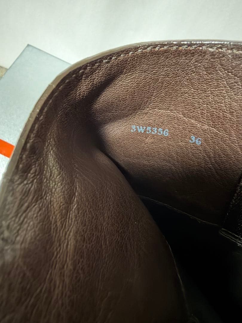 新品　PRADA ブラウンレザー ロングブーツ　茶　プラスポ　36