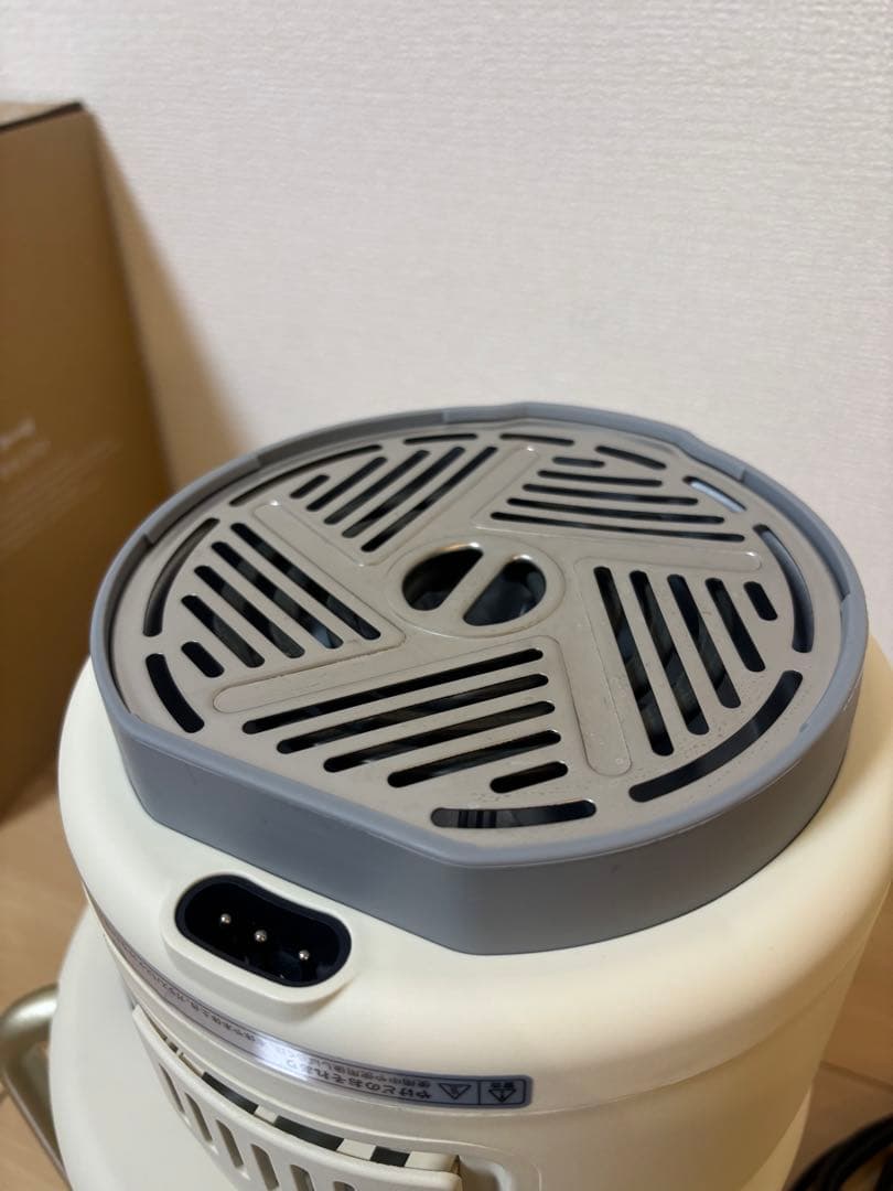 BRUNO ブルーノ ガラスエアフライヤー ノンフライヤーアイボリー ほぼ新品