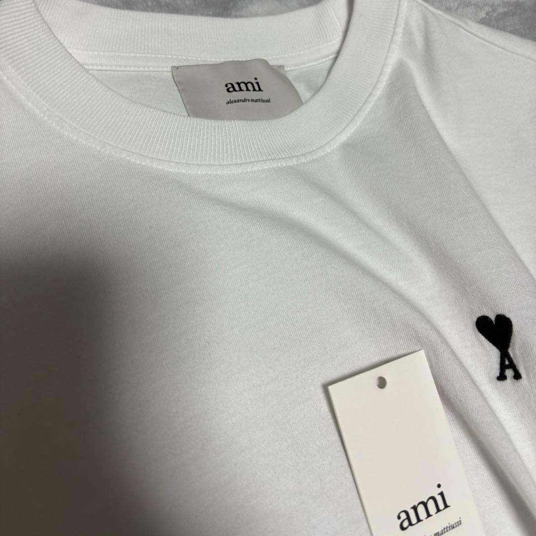 AMI PARIS アミパリ　Tシャツ　ホワイト