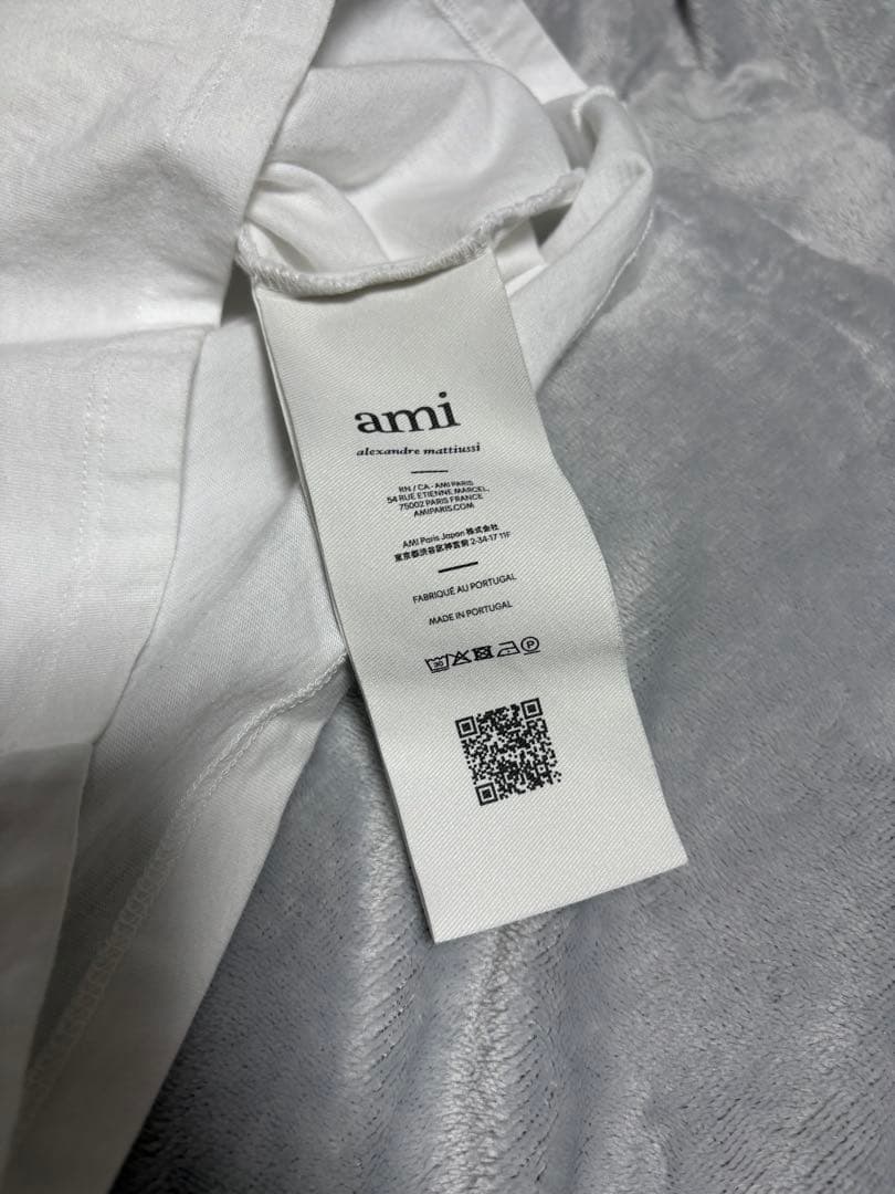 AMI PARIS アミパリ　Tシャツ　ホワイト