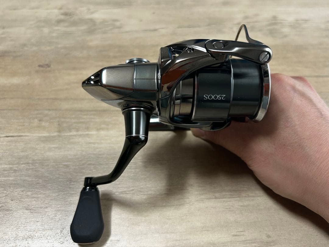 SHIMANO STELLA スピニングリール 専用ケース付き