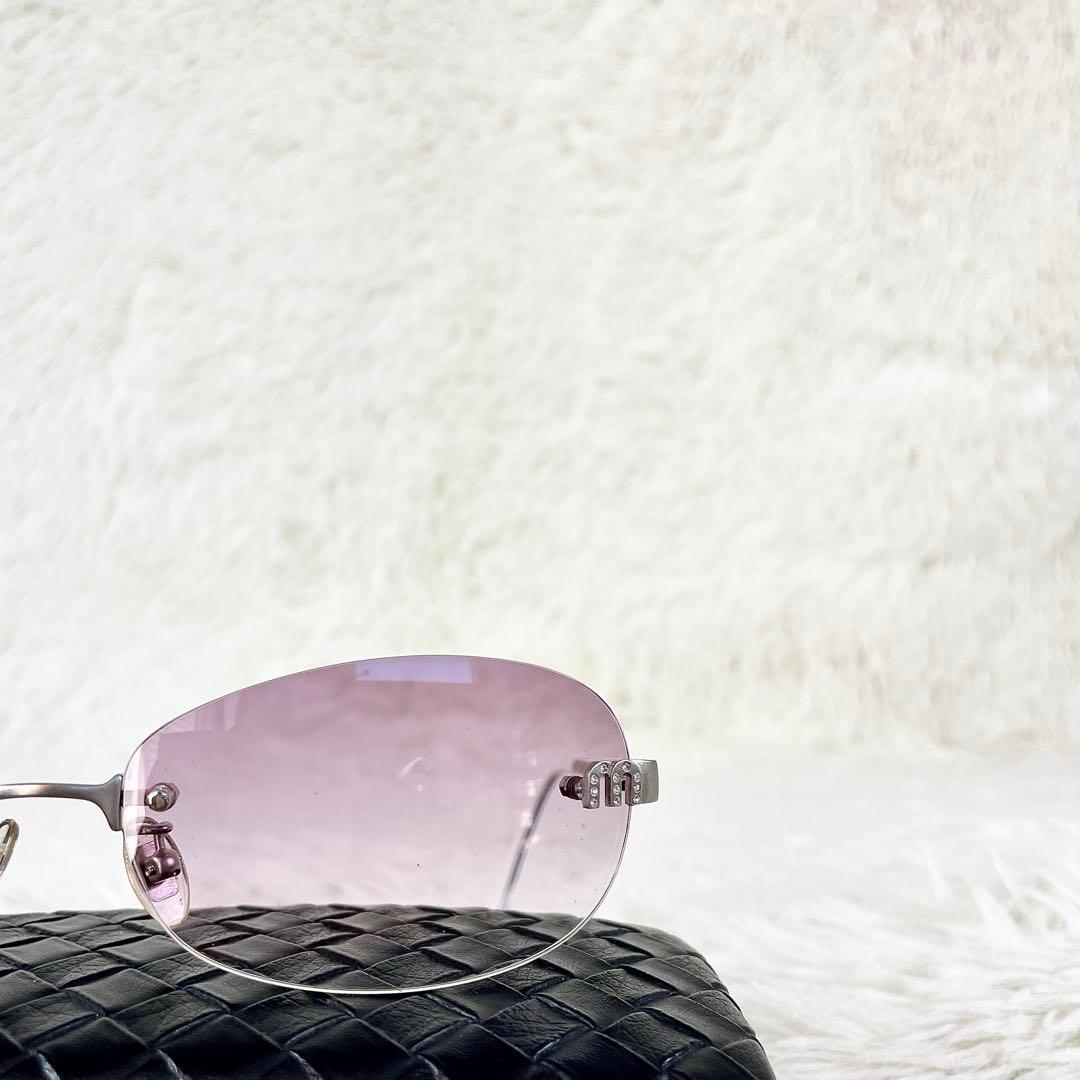 美品　miu miu　サングラス　SMU63G　パープルレンズ　シルバーテンプル