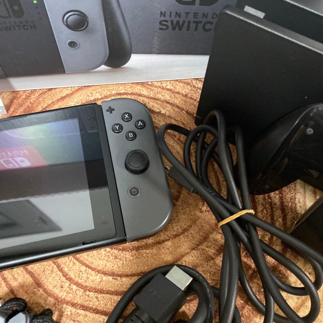 Nintendo Switch ニンテンドースイッチ本体　グレー ②
