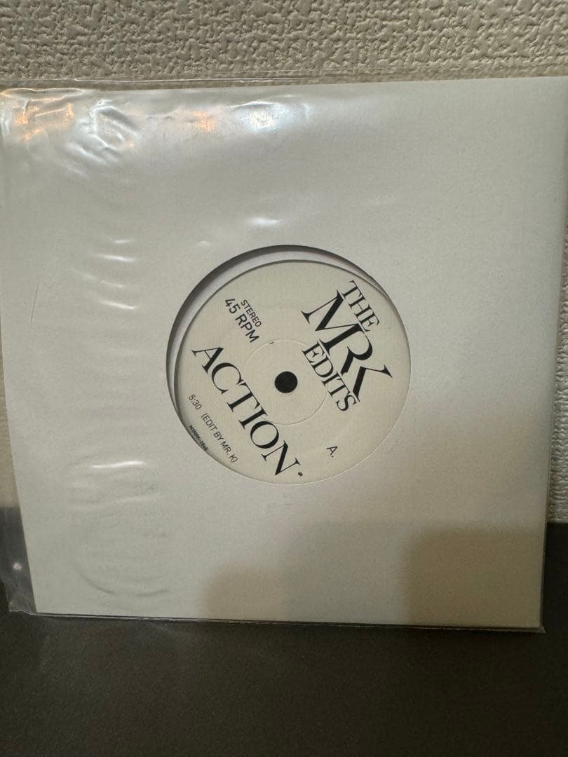 MR. K - ACTION / WORLD FAMOUS【7\"INCH】