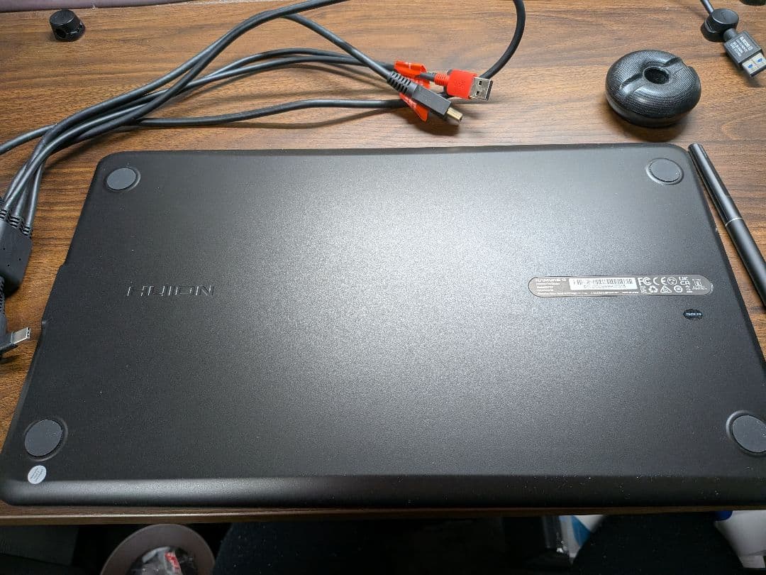 kamvas 13　HUION 液晶タブレット