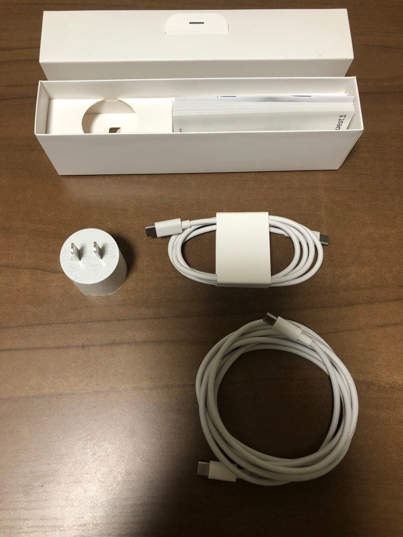  Quest 3 128GB 箱付一式+公式付け替えシリコンカバー