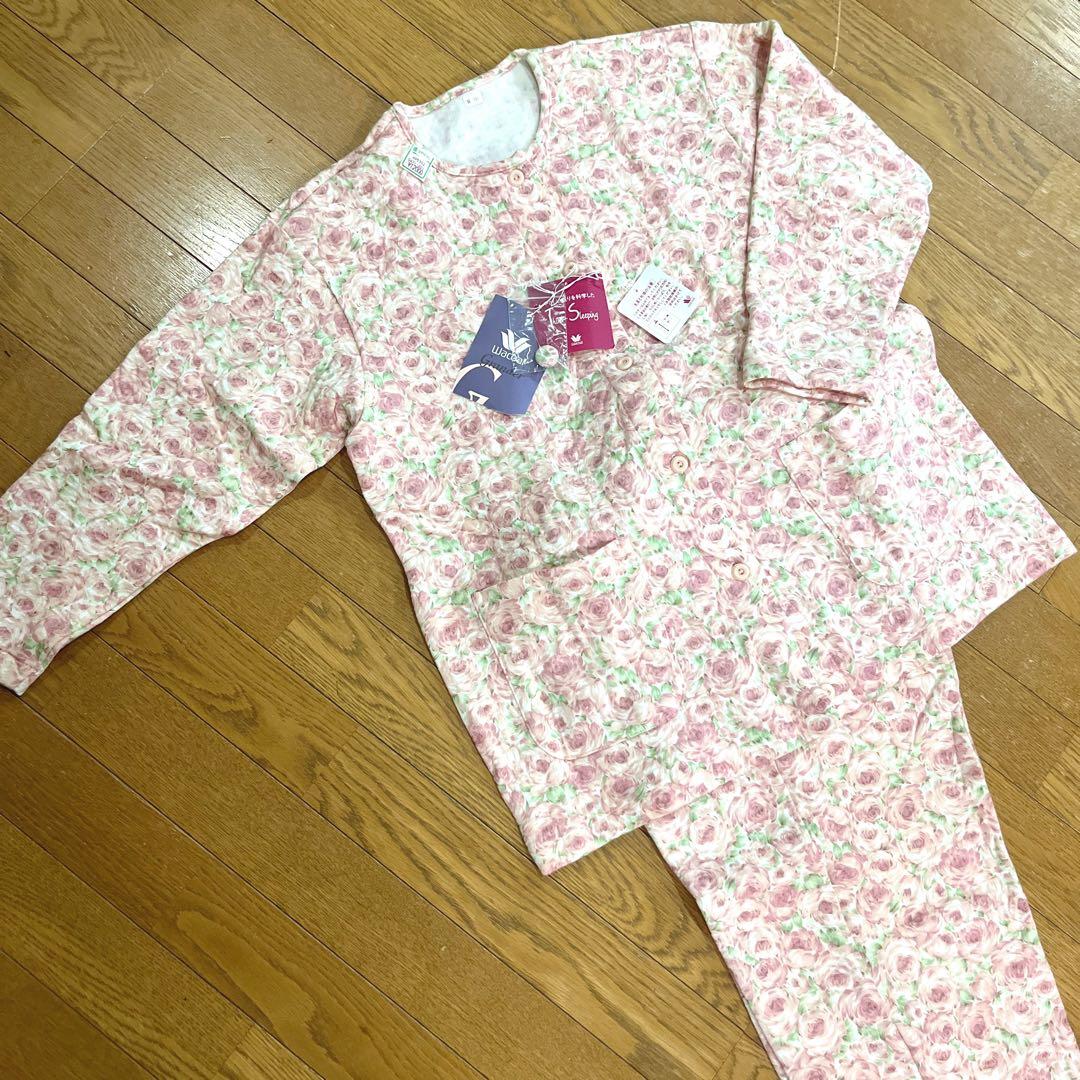【新品】ワコール　暖か　冬　パジャマ・ベスト2点セット Mサイズ