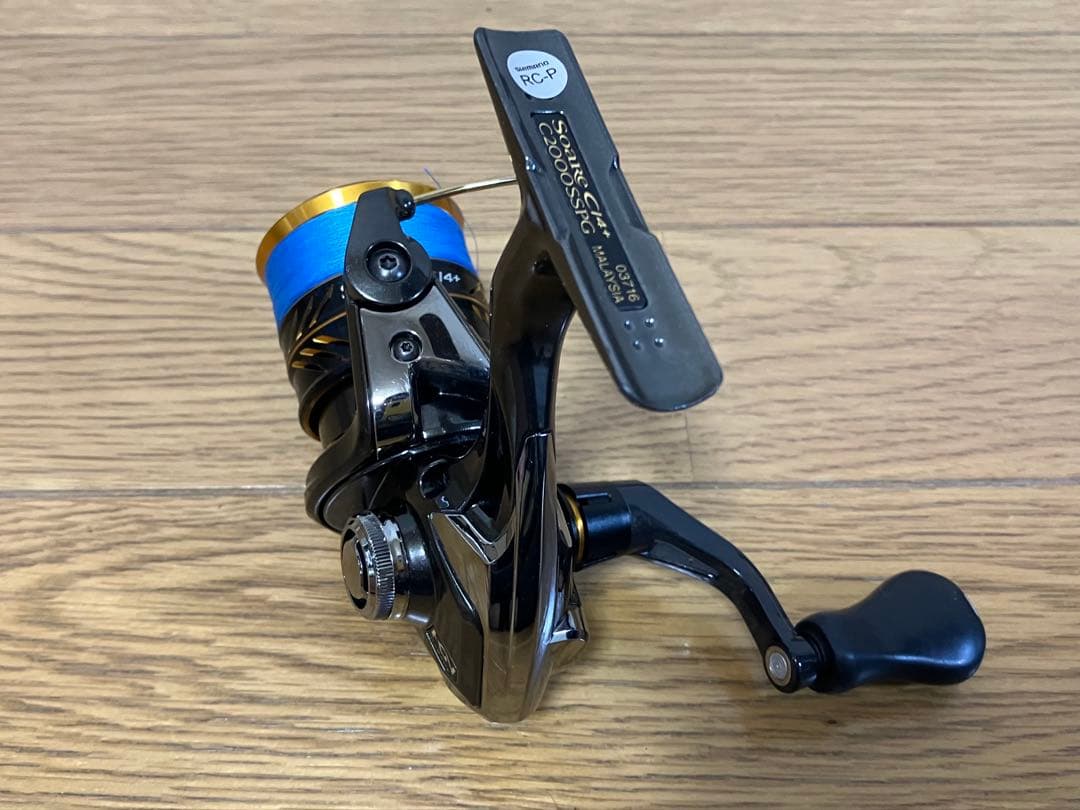 中古 シマノ 17ソアレCI4+ C2000SSPG
