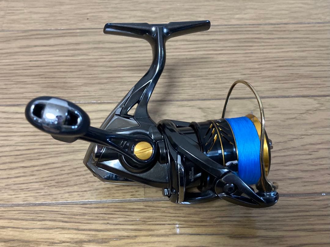 中古 シマノ 17ソアレCI4+ C2000SSPG