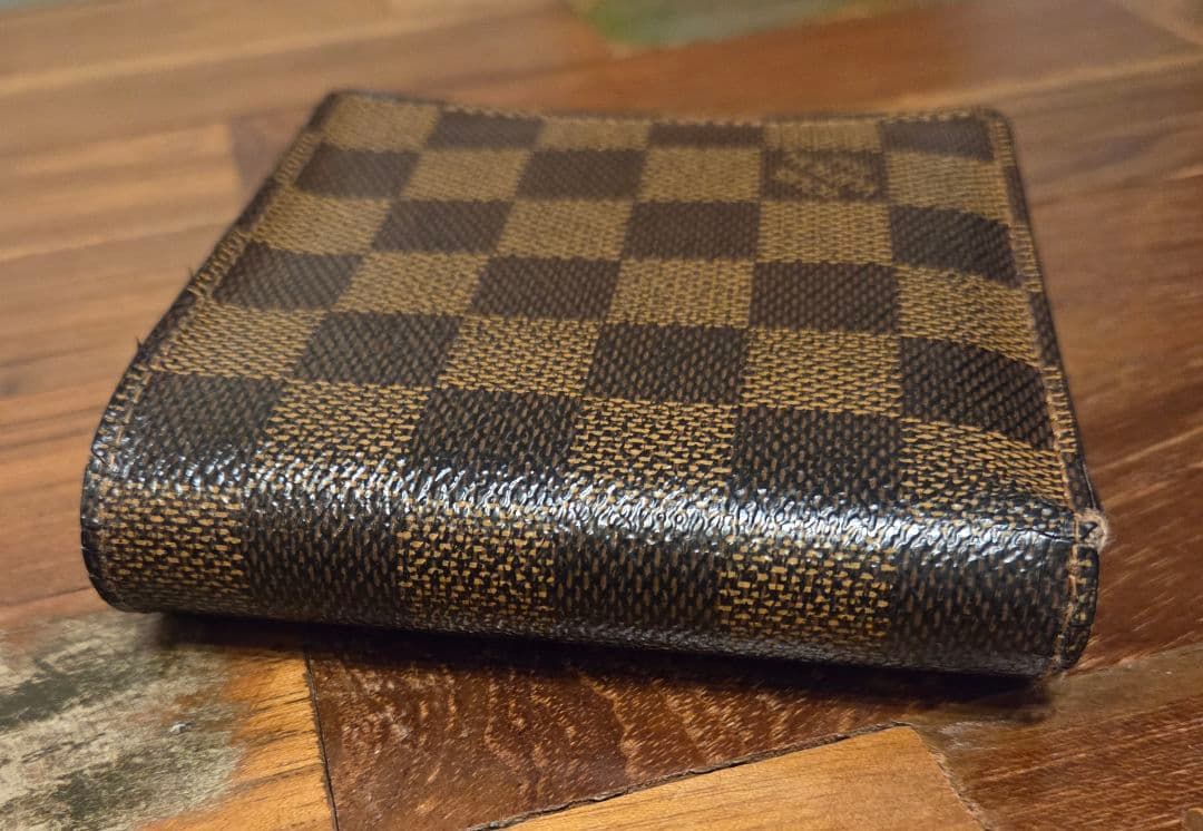 ルイ・ヴィトン Louis Vuitton ダミエ♡ 2つ折り財布