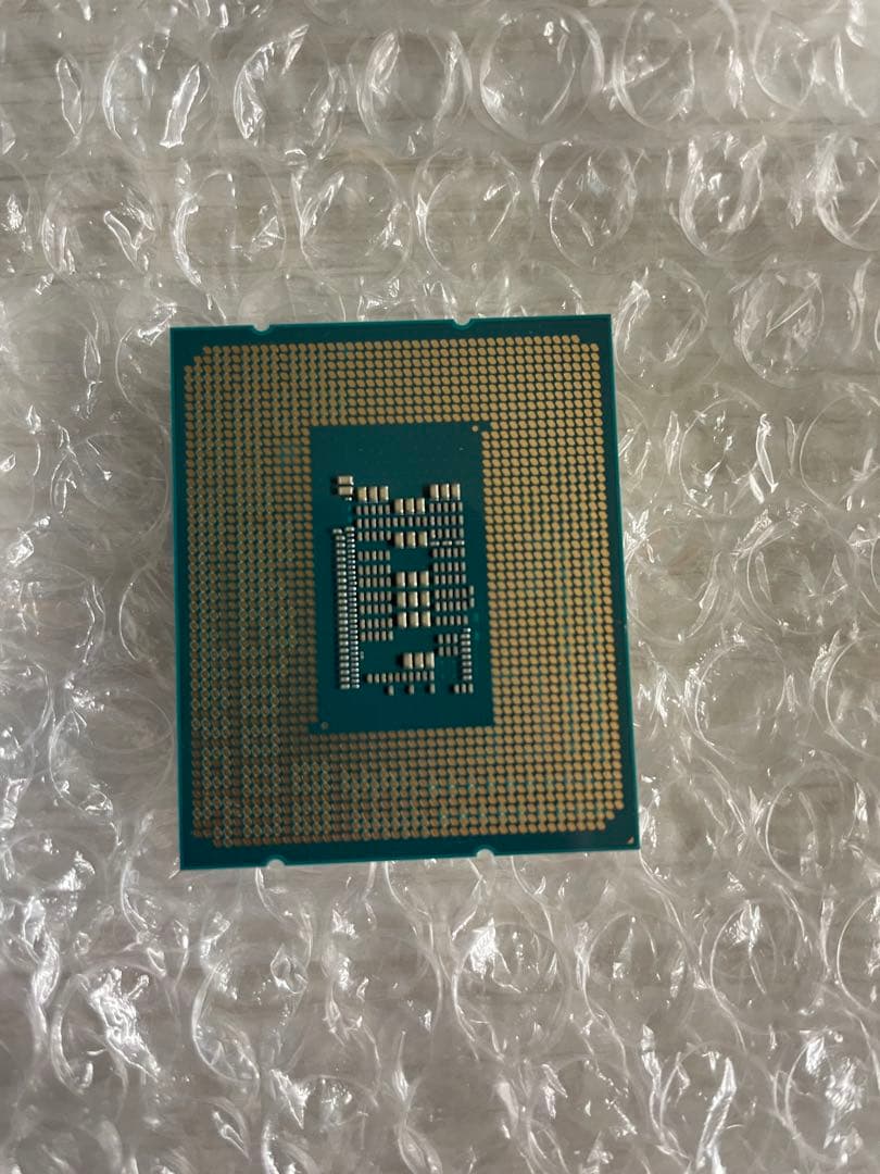 インテル　Intel Core i3-12100 CPU 本体のみ