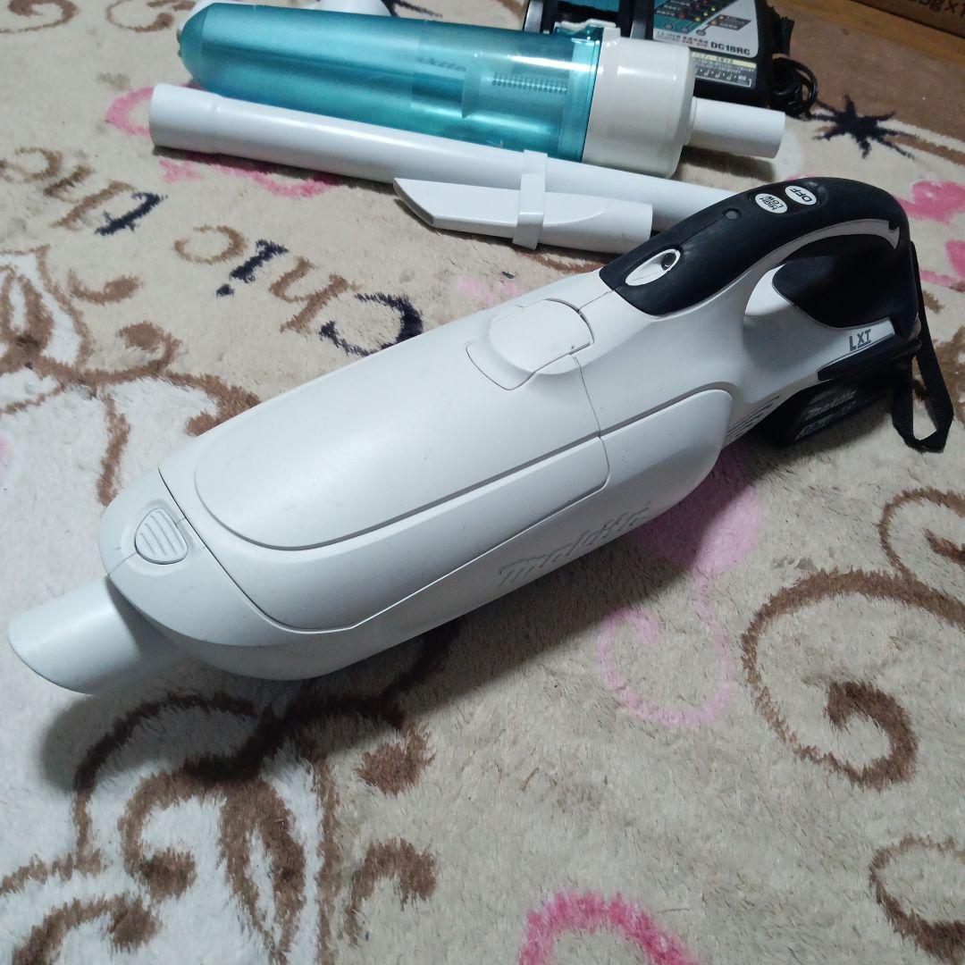 マキタ18V充電式クリーナ CL182FD 純正バッテリー 充電器 サイクロン付