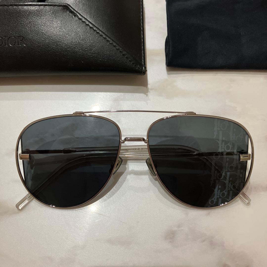 美品⭐︎DIOR HOMME ロゴ入りサングラス　サングラスケース、クロス付き