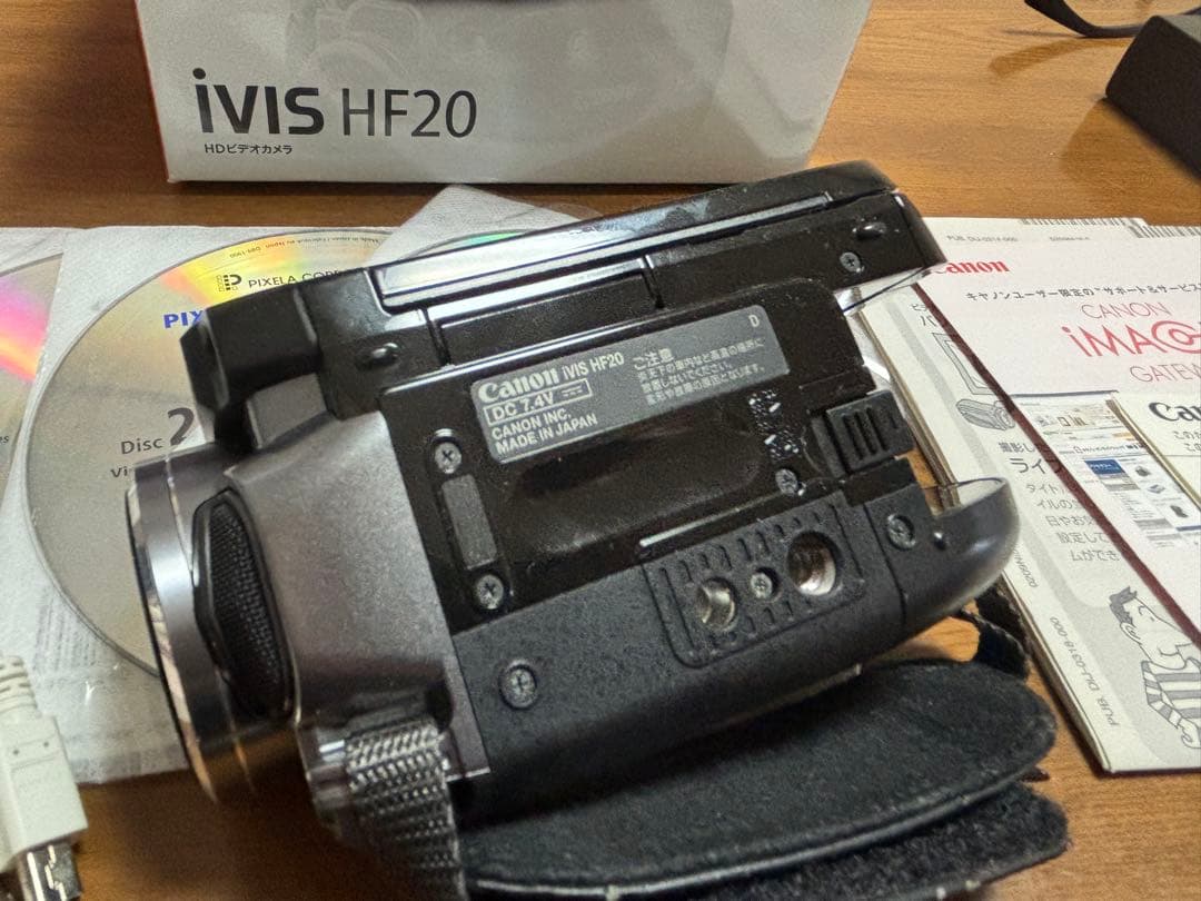 Canon iVIS HF20 ビデオカメラ 本体