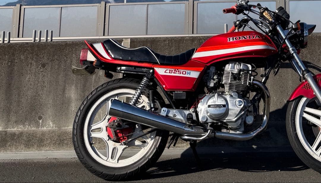 ホーク3 CB250N CB400N タックロール