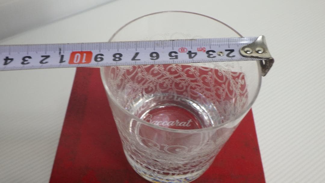 K*i様 273/未使用　Baccarat エッチング模様 ロックグラス 透明