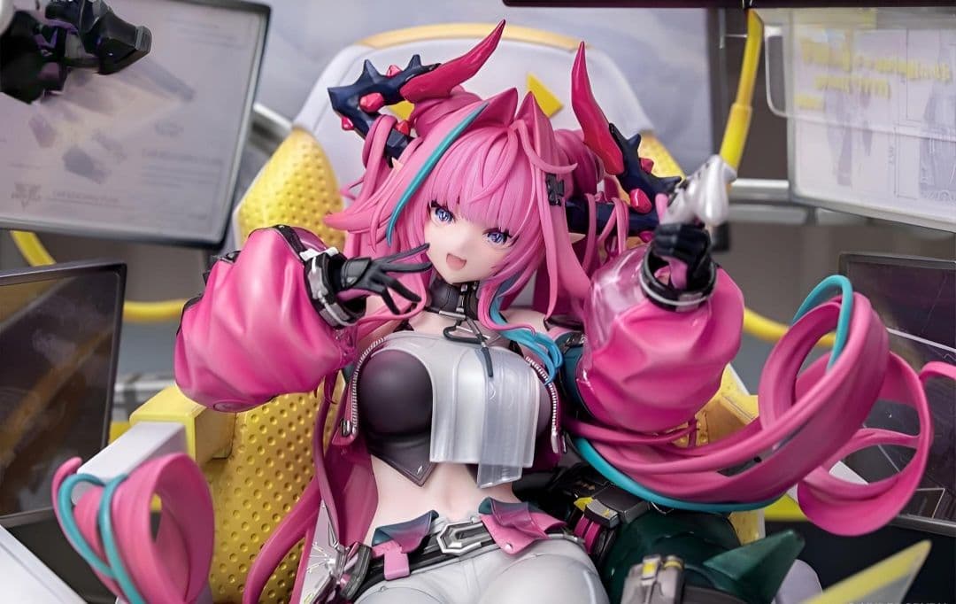 イボォンヌフィギュア
