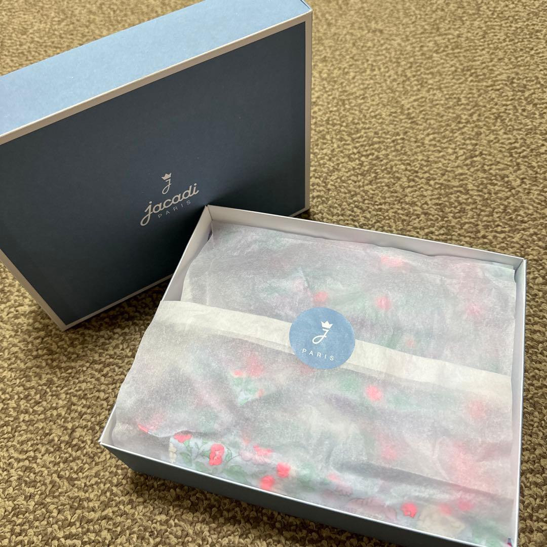 【新品】ジャカディ♡リバティーワンピース