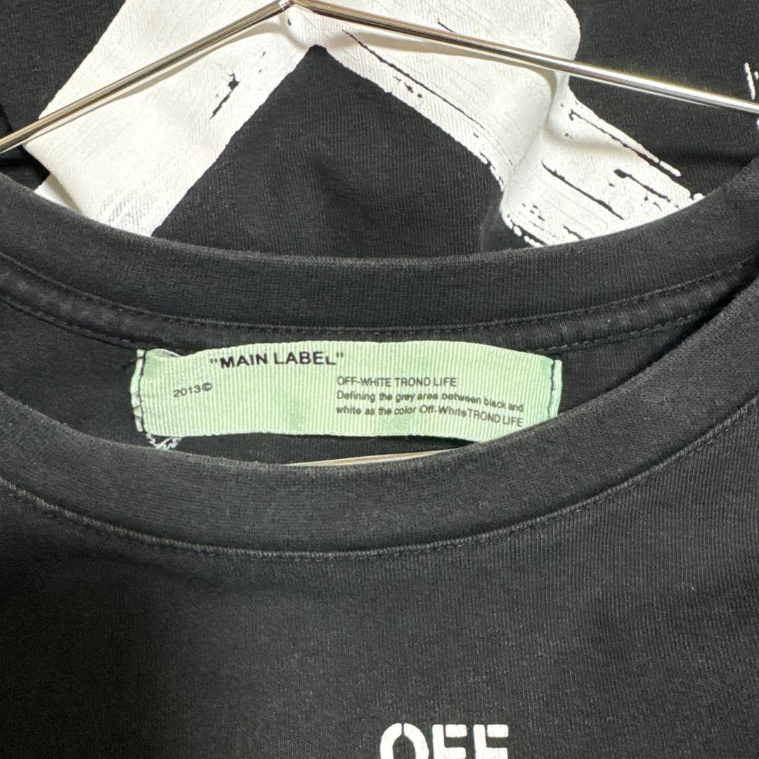off-white ブラック Tシャツ　半袖