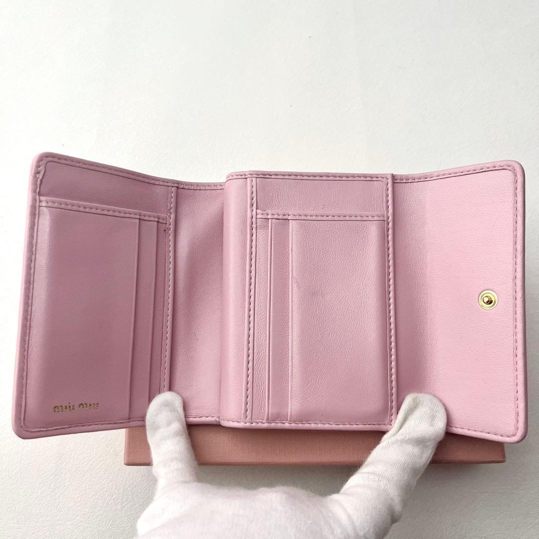 現行 miu miu ミュウミュウ マテラッセ 三つ折り財布 0203-③
