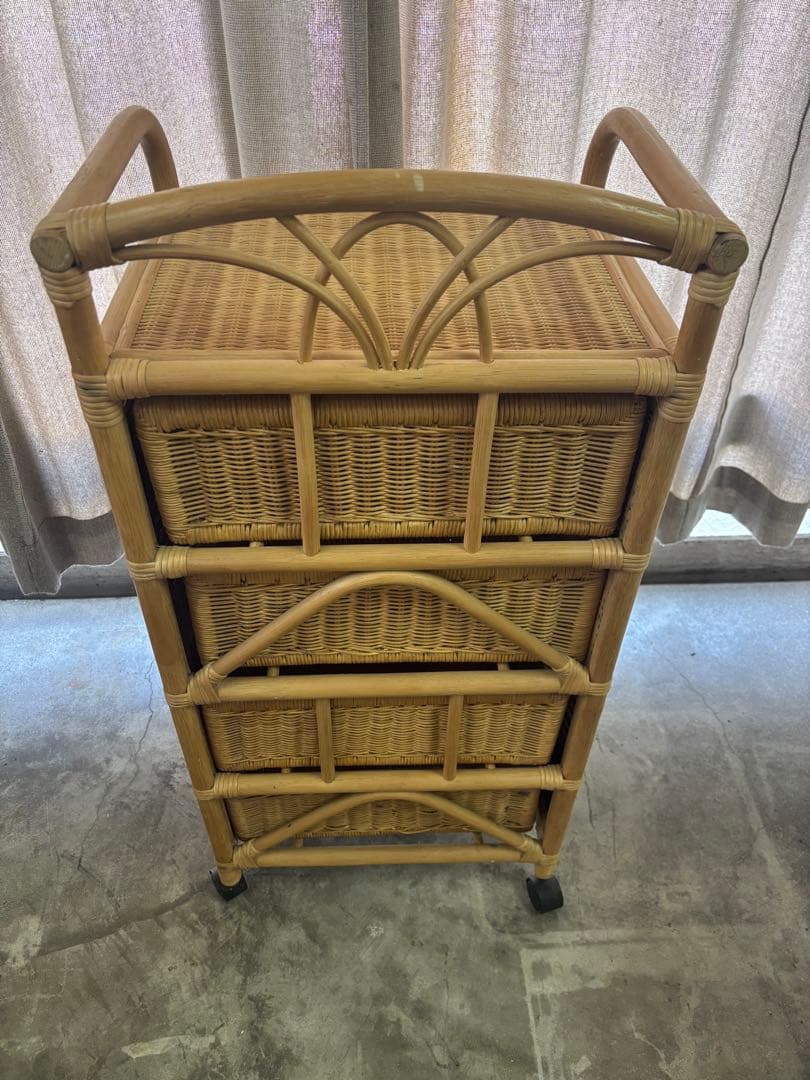 【オシャレ‼️】KOIZUMI 籐家具 ラタン ラック チェスト 引き出し