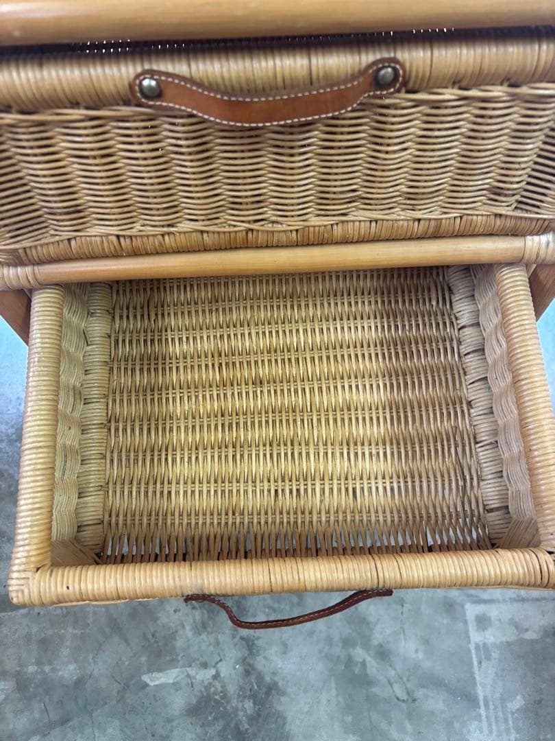 【オシャレ‼️】KOIZUMI 籐家具 ラタン ラック チェスト 引き出し