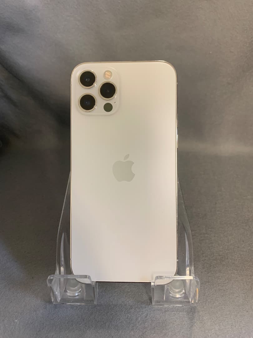 美品　国内版　SIMフリー　iPhone12 Pro 256GB シルバー色