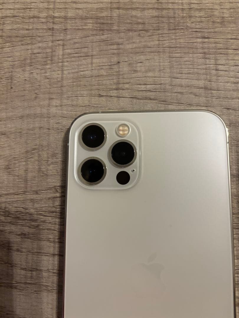 Apple iPhone 12 Pro 128GB シルバー 本体