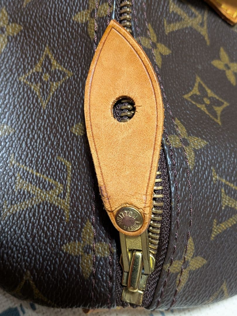 LOUIS VUITTON　ルイヴィトン　ボストンバック