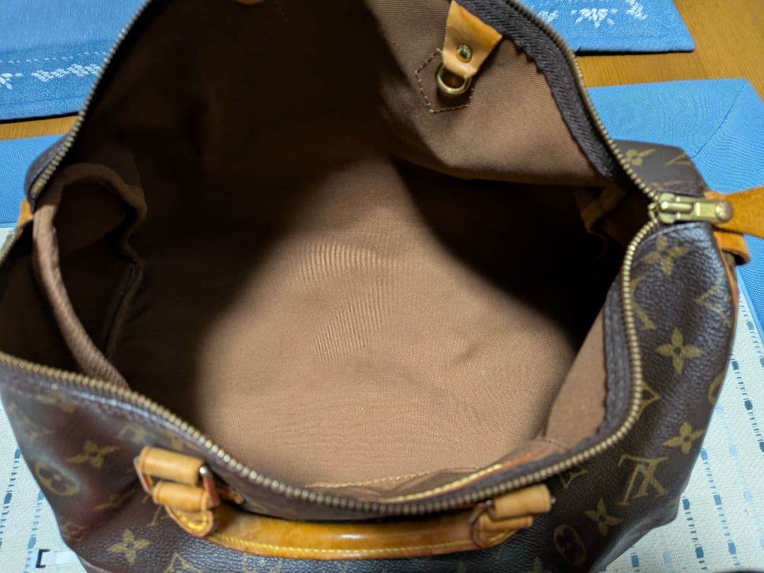 LOUIS VUITTON　ルイヴィトン　ボストンバック