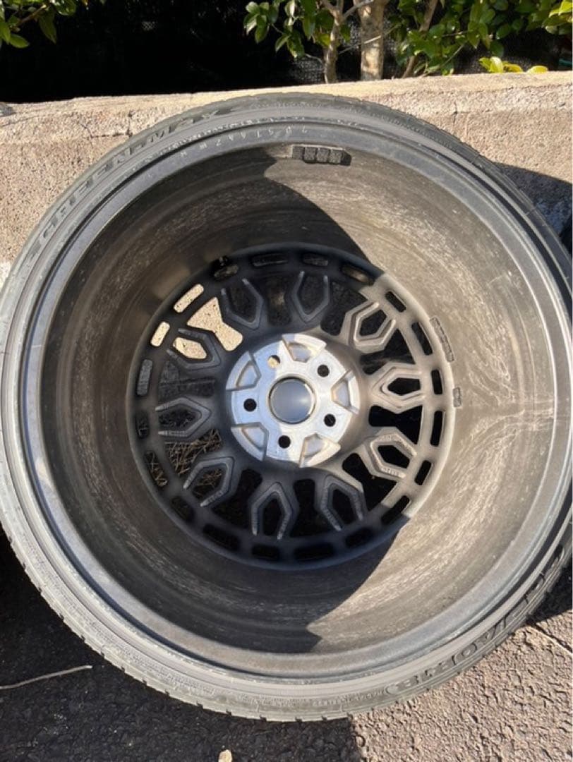 18インチ radi8 pcd100 5h