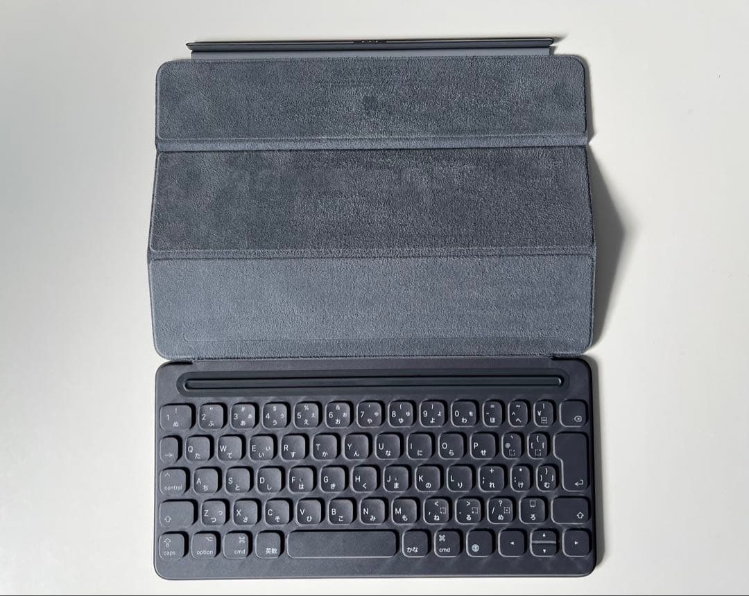 純正 Apple iPad スマートキーボード MPTL2J/A