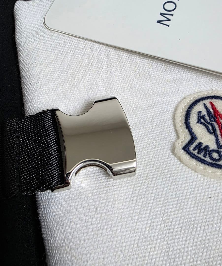 MONCLER FELICIE モンクレール ボディバッグ ポーチ