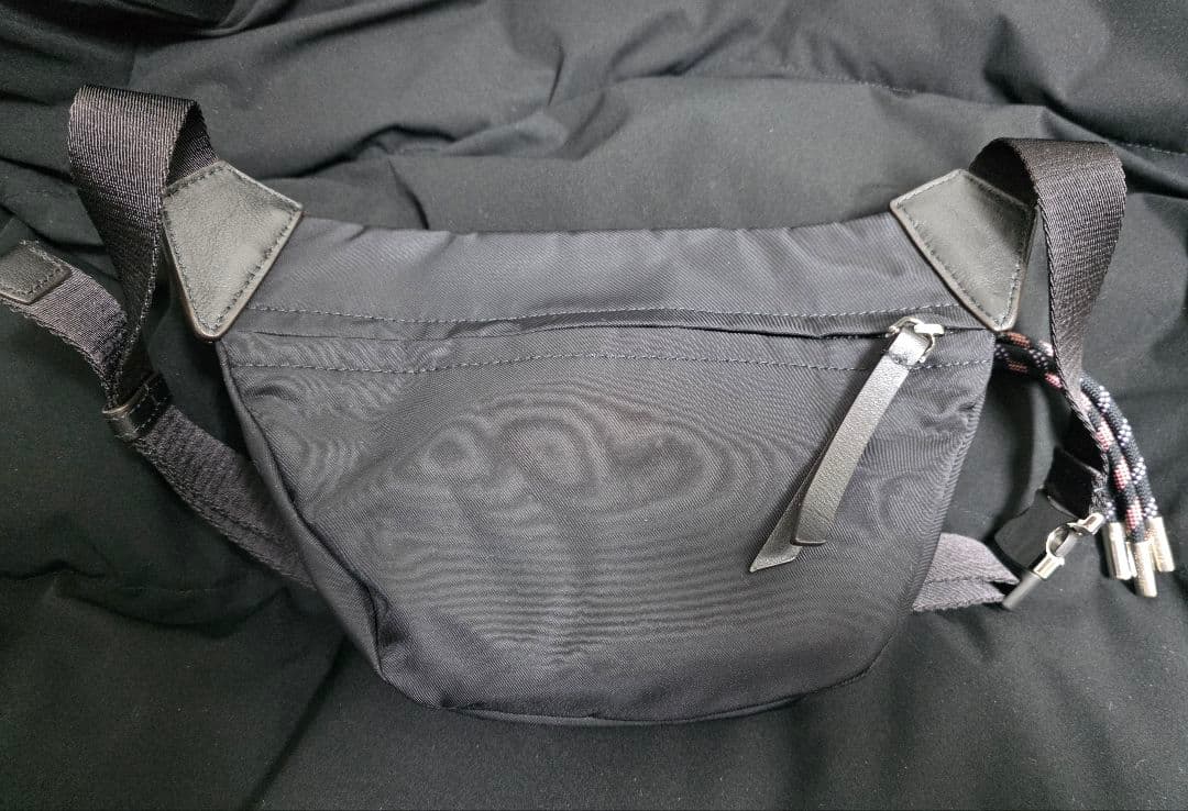 MONCLER FELICIE モンクレール ボディバッグ ポーチ