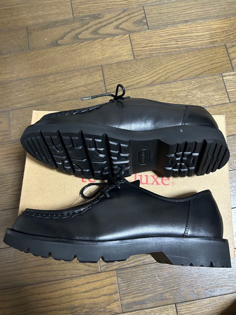 アシックス　texcy luxe 革靴　チロリアン　ローファー