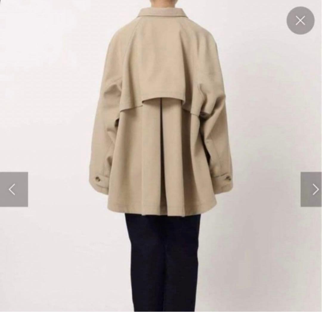 美品　SLOBEIENA テントラインショートコート