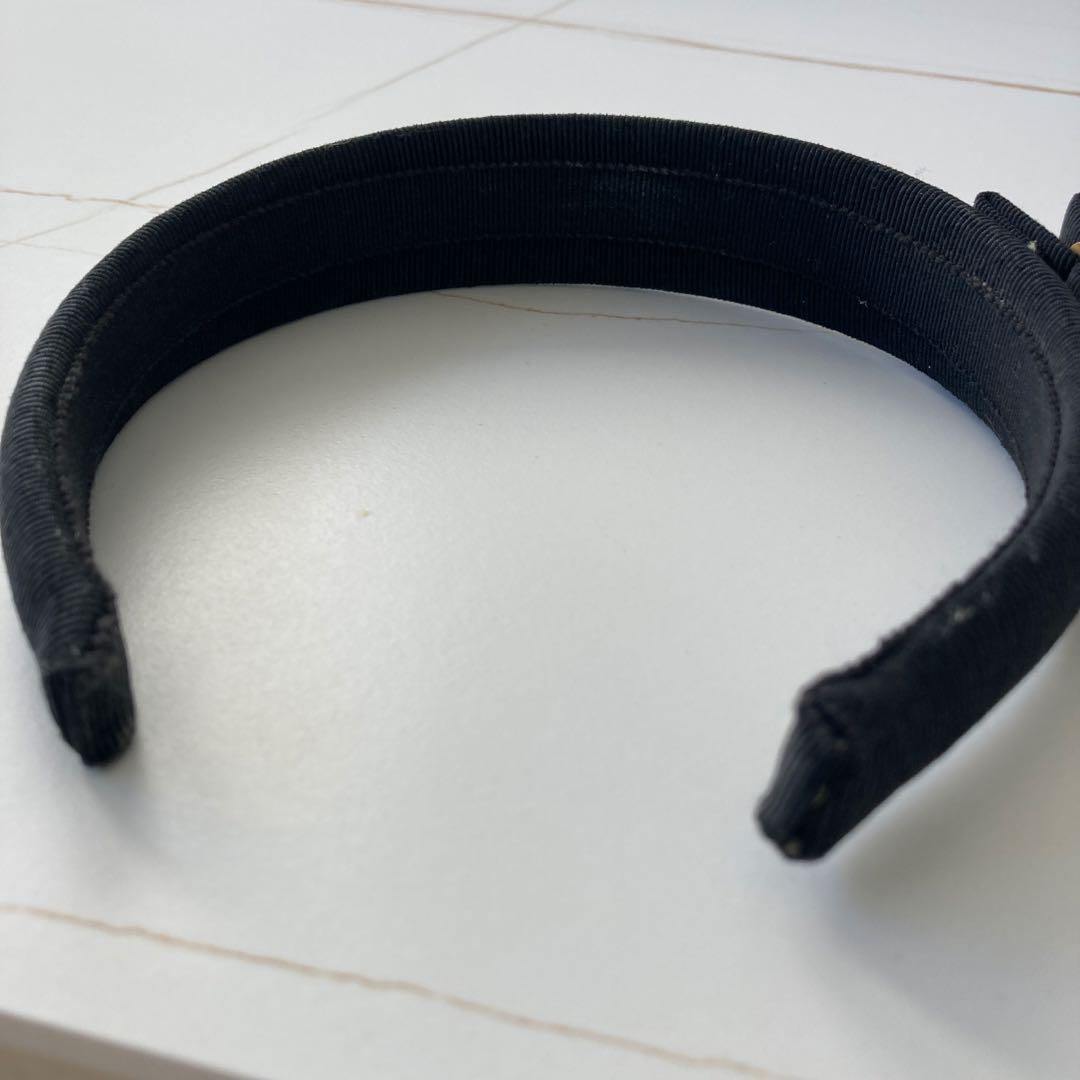 本物正規品フェラガモリボン付き黒ヘアバンドカチューシャ