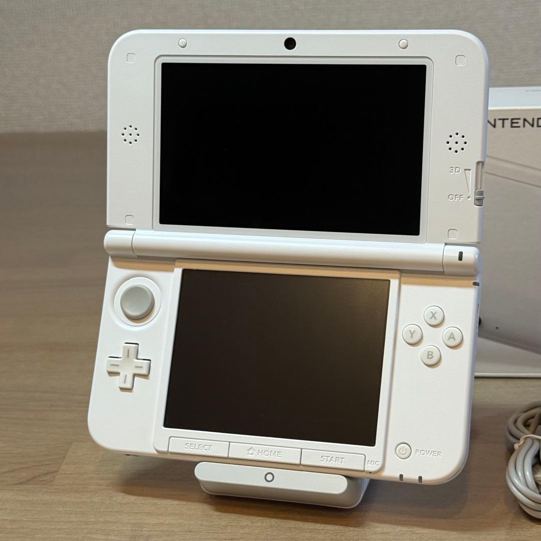 6-033 ニンテンドー3DS LL ホワイト 箱付き