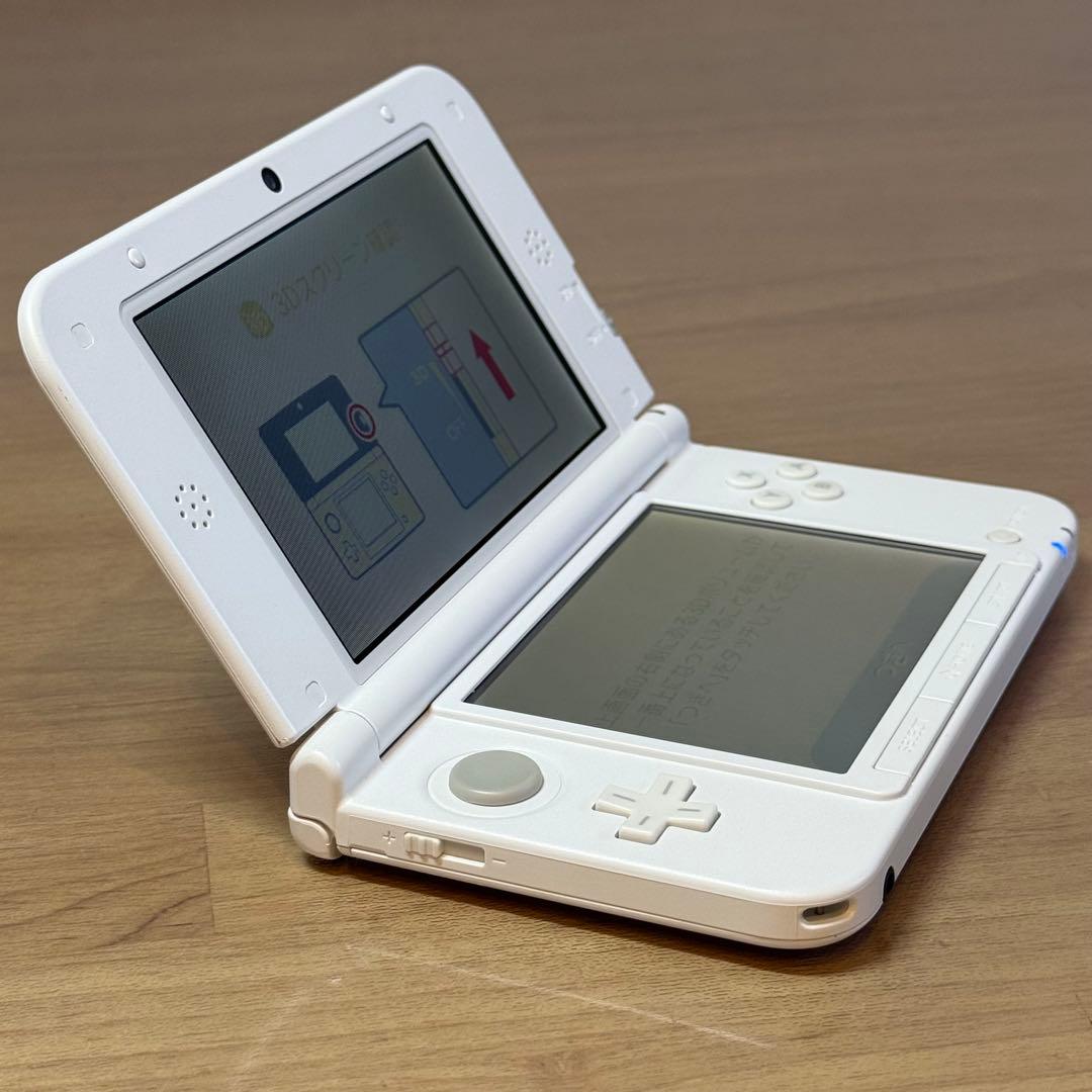 6-033 ニンテンドー3DS LL ホワイト 箱付き
