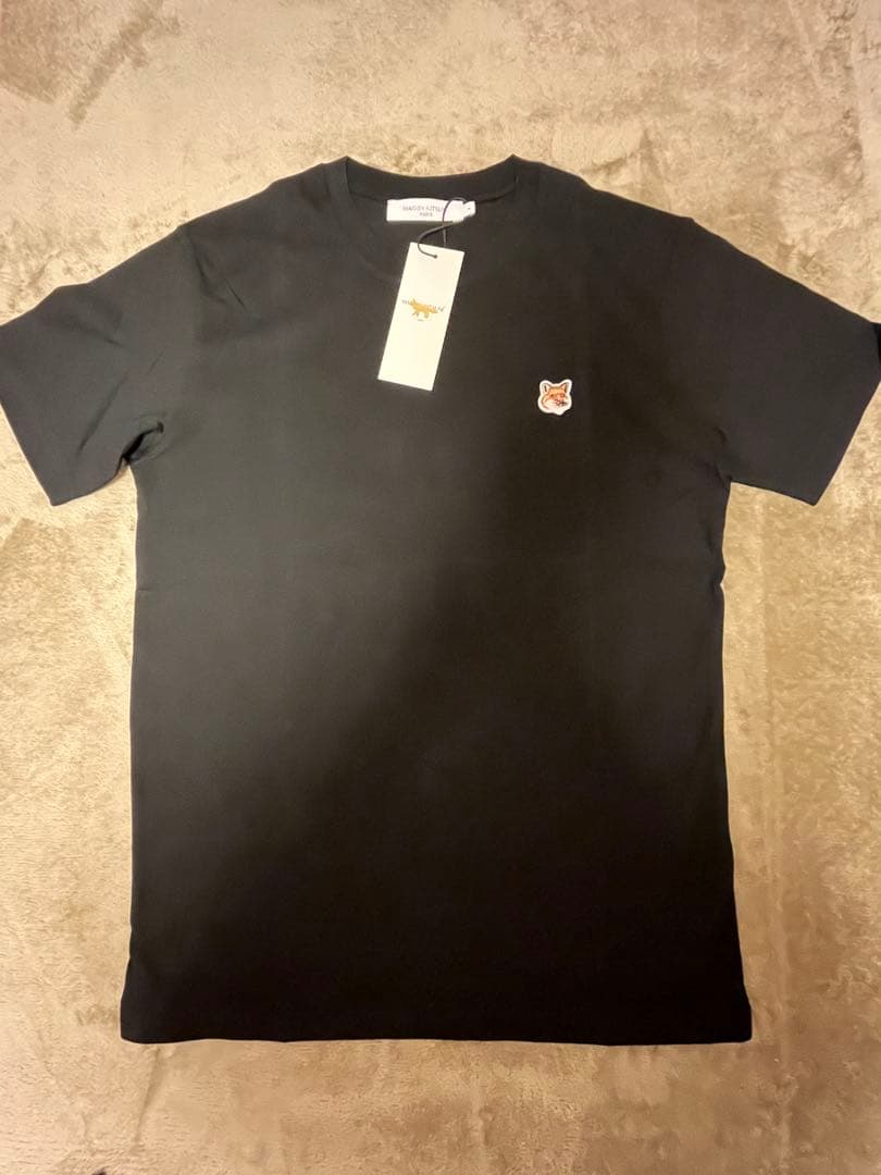 新品メゾンキツネＴシャツ黒Ｓ