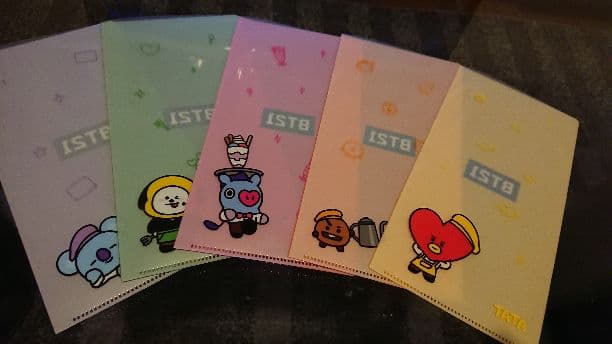 BT21 カフェ クリアファイル