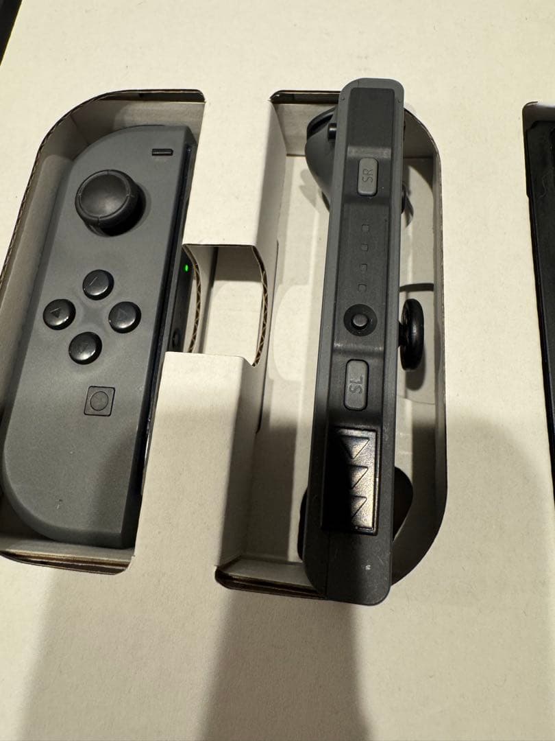 さ*す様 Nintendo Switch 本体 グレー Joy-Conセット