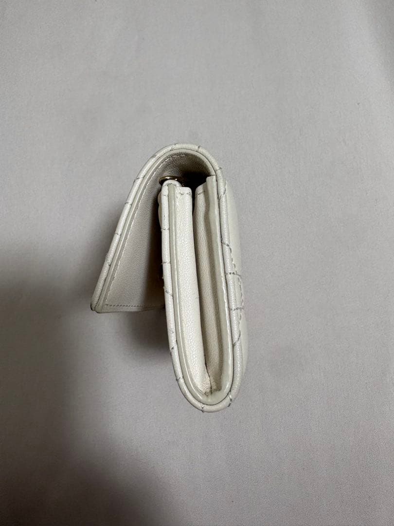 DIOR キルティング 三つ折り財布
