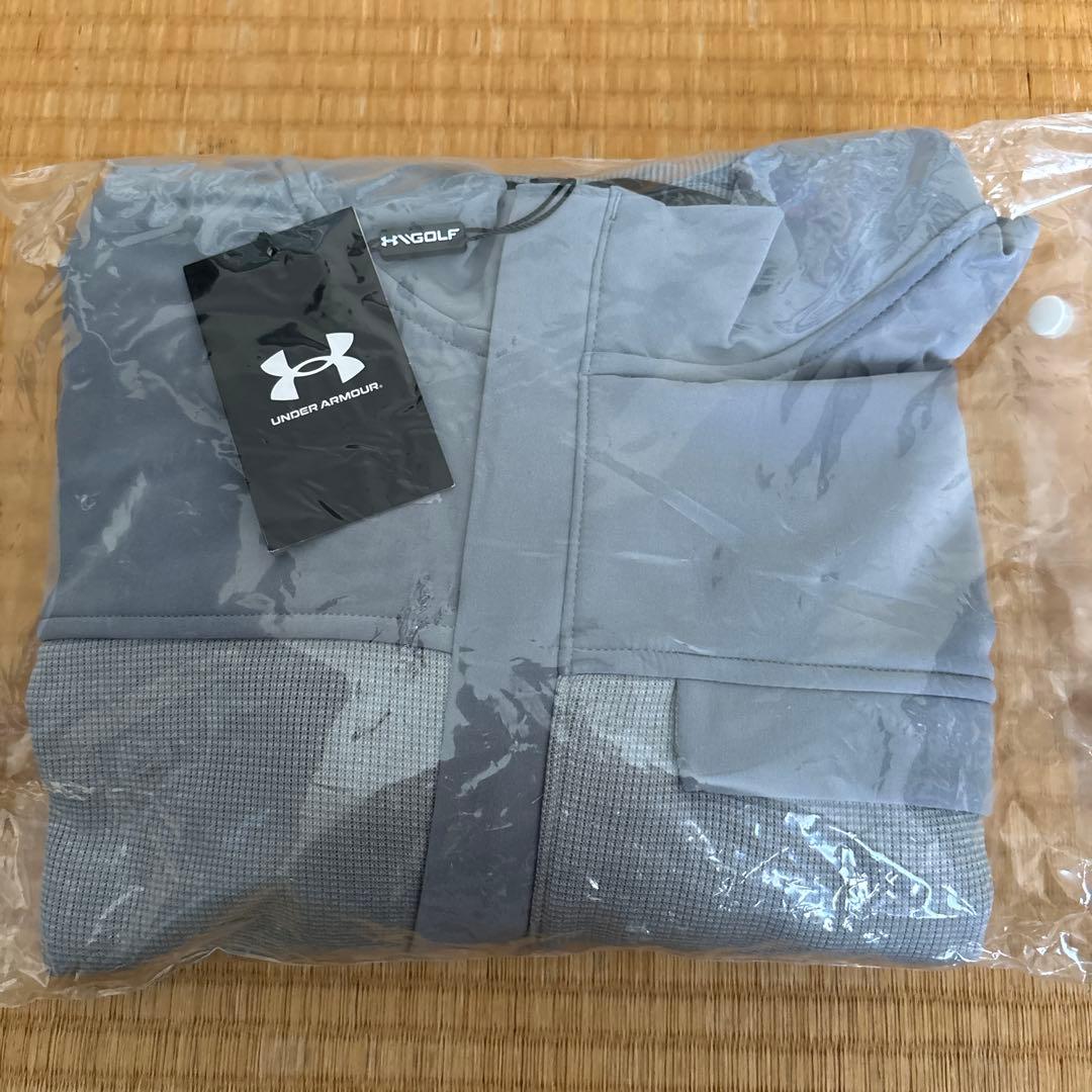 新品未使用！アンダーアーマーグレー長袖厚手シャツ（ゴルフ）