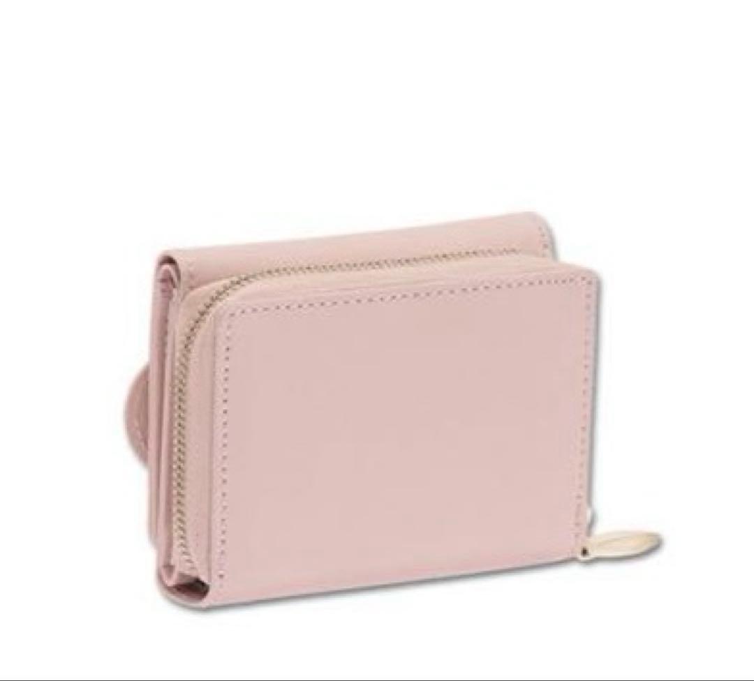 y　新品　MARY QUANT ビッグデイジーパッチ ミニウォレット