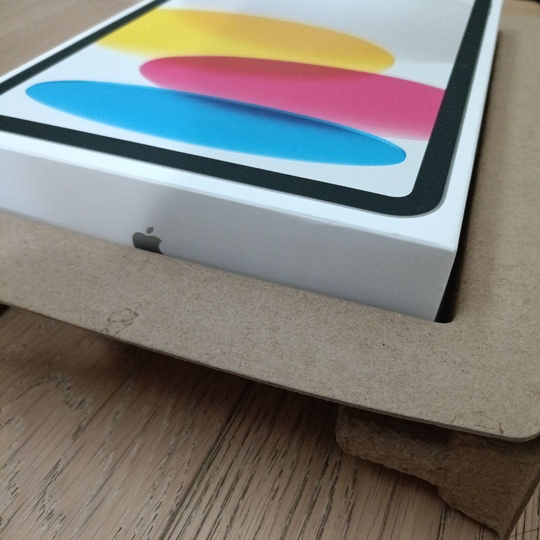 Apple iPad (A16) 128GB シルバー 2025年モデル 未開封