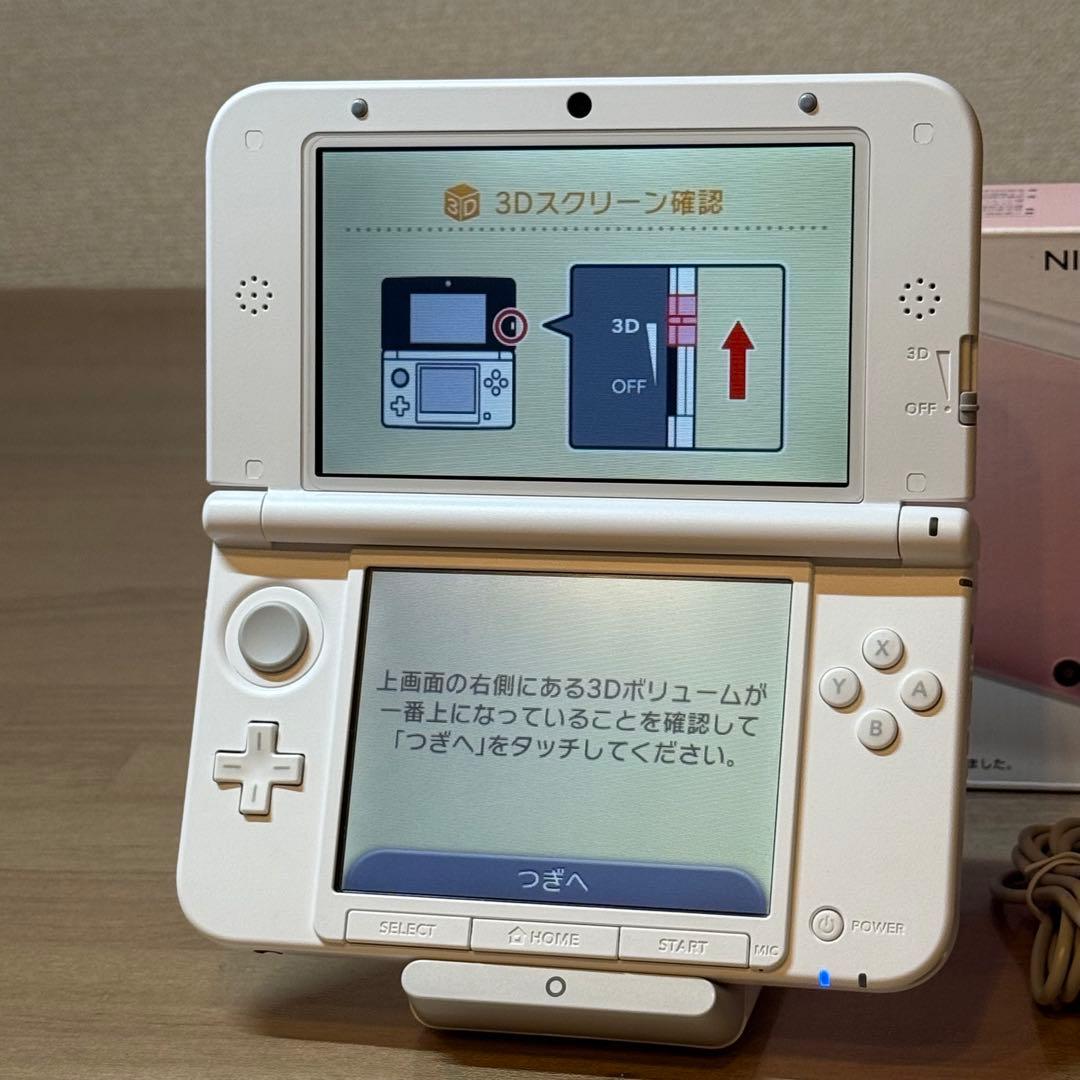 6-206【美品】ニンテンドー3DS LL ピンク×ホワイト 箱付き