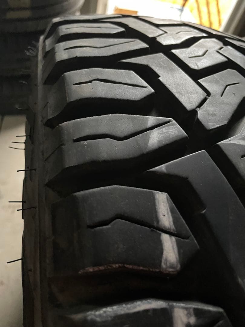 3757 トーヨー　215/65R16 ホワイトレター　4本セット